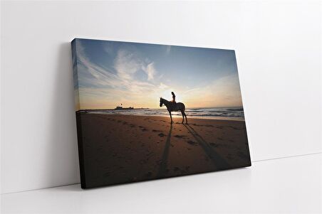 Sahilde Atla Gezinti Kanvas Tablo
