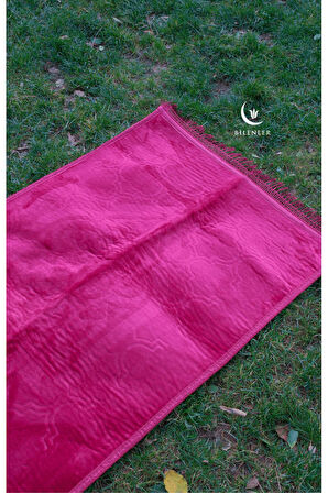 Peluş Seccade Kalın