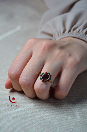 Kadın Renkli Taşlı Metal Yüzük Uzun Ömürlü,Şık Tasarım (24’lü kutu)