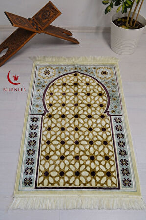 Lüks Kadife Seccade - 70x110 cm - Şık, Kalın Yumuşak Doku - Konforlu Seccade