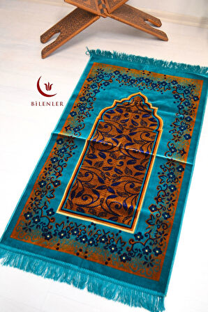 Kadife Seccade - 70x110 cm - Kalın ve Yumuşak Doku - Şık,Konforlu Seccade