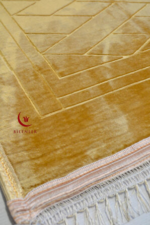 Peluş Seccade - 80x120 cm - Ekstra Konforlu - Yumuşak ve Geniş Ölçülü