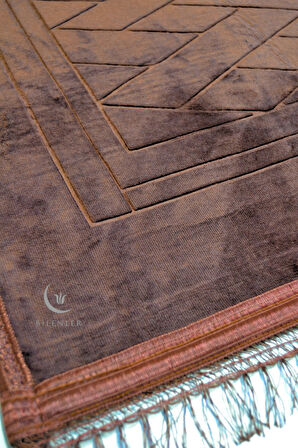 Peluş Seccade - 80x120 cm - Ekstra Konforlu - Yumuşak ve Geniş Ölçülü