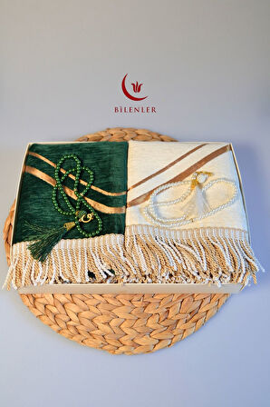 Çiftlere Özel Kalpli Kadife Eş Seccade ve Vav Detaylı İnci Tesbih Seti – Hediye Kutulu, Çeyizlik