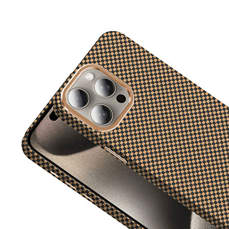 iPhone 15 Pro Max Kılıf M-safe Şarj Özellikli Karbon Fiber Görünümlü Gros Kılıf