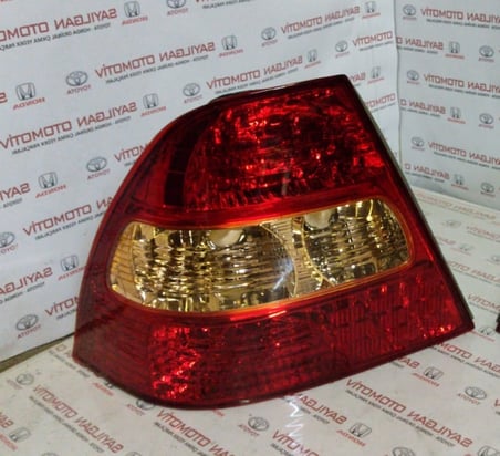Toyota Corolla Uyumlu Stop Sağ Sol 02 04 2002 2003 2004 Casp Marka Sol