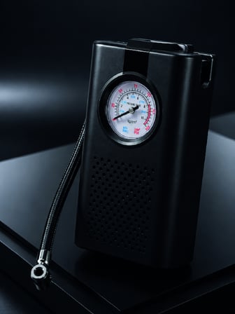 Taşınabilir Araç Pompası Analog Manometreli