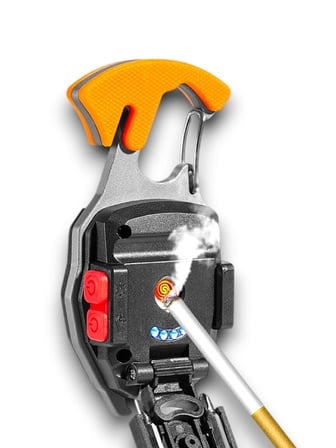 Çok İşlevli LED Işık + Düdük + Tornavida