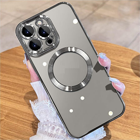 Apple iPhone 15 Pro Max Kılıf Magsafe Kamera Lensli Korumalı Şeffaf Silikon Kapak