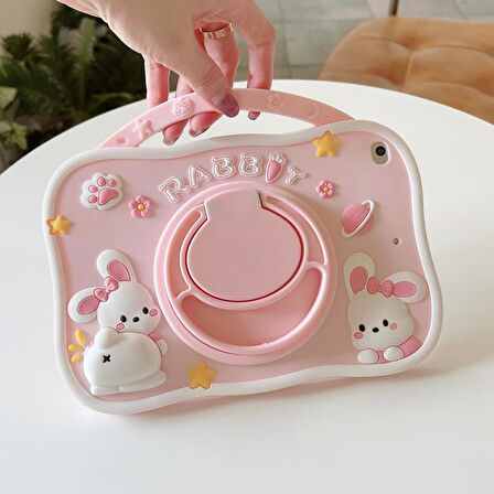 Apple iPad 9. Nesil 10.2" Kılıf Cute Dolls Standlı Eğlenceli 3D Karekterli Çocuk Kılıfı A2602 A2603 A2604 A2605