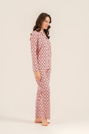 Kadın Desenli Pembe Pijama Takım, Kutulu Pijama , Gömlek Yaka, Cep Detaylı  %50 Pamuk %50 Modal Kumaş,
