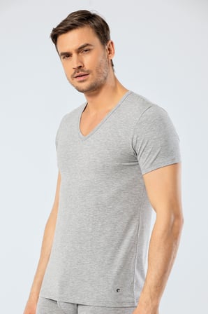 Erkek Derin V Yaka Likrali T-shirt, %95 Pamuk, %5 Elastan