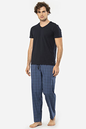 Cacharel V Yaka Kısa Kol T-shirt ve Cepli Ekoseli Alt Pijama Takım