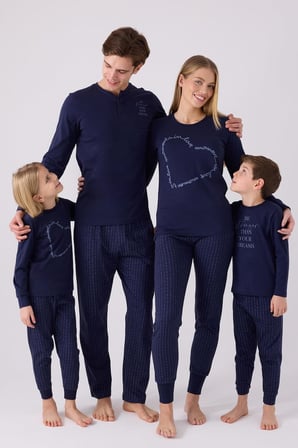 Aile Pijama Takım, Kadın, Erkek ve çocuk pijamalar ayrı  ayrı satılmaktadır