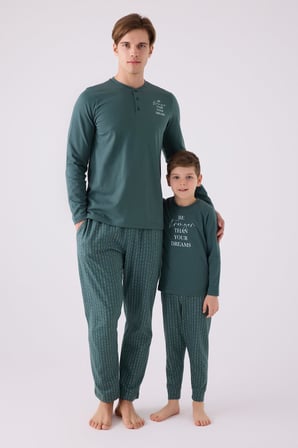 Aile Pijama Takım, Kadın, Erkek ve çocuk pijamalar ayrı  ayrı satılmaktadır