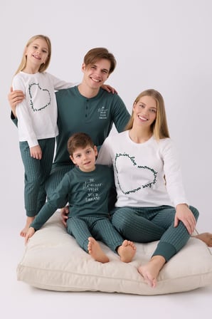 Aile Pijama Takım, Kadın, Erkek ve çocuk pijamalar ayrı  ayrı satılmaktadır