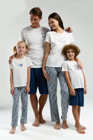 Arnetta Aile Pijama Takım Anne Baba ve çocuk pijamalar ayrı ayrı fiyatlandırılır