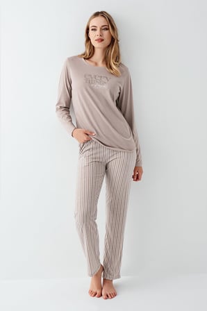 Kadın %100 Pamuklu Pijama Takım, Uzunkol, Cepli, Yazı Baskılı