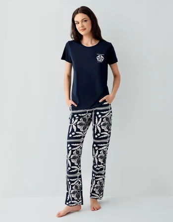 Kadın Modal Pijama Takımı %50 Pamuk %50 Modal – Kısa Kollu Üst & Desenli Alt, Ev Giyimi