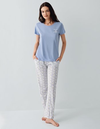 Kadın %50 Pamuk %50 Modal Kısa Kollu Pijama Takımı – Yumuşak Dokulu, Rahat Kesim, Büyük Beden Seçenekli