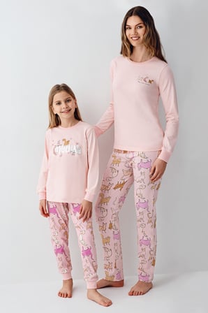 Anne Kız Kedili Pijama Kombini, Anne ve Çocuk Pijamalar Ayrı Ayrı Fiyatlandırılır