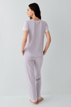 Pierre Cardin Kadın V Yakalı, Cepli, Kol Ve Paça Dantel Detaylı Kutulu Pijama Takımı – %50 Pamuk %50 Modal  Kısa Kollu, Tam Kalıp