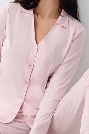 Kadın V Yaka Gömlek Pijama Takım, Mevsimlik Pijama Takım%50 Modal %50 Pamuklu