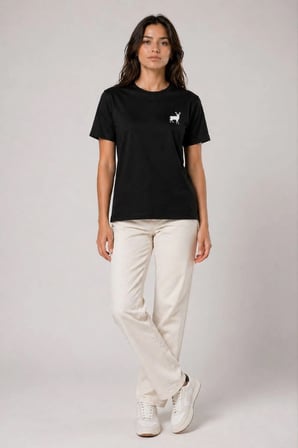 Kadın Minimal Geyik Logolu Tişört Bisiklet Yaka Kısa kol Yazlık T-Shirt - Siyah