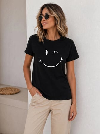 Kadın Minimal Gülümseyen Yüz Baskılı Tişört Kısa Kol Yazlık T-Shirt - Siyah