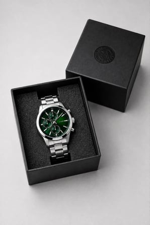Erkek Gümüş Renk Metal Kordon Analog Kol Saati Takvim Göstergeli Yeşil Siyah Kadran - Gümüş