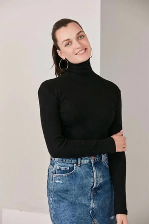 Kadın Kaşkorse Boğazlı Full Likralı Fitilli Body Kazak - Siyah