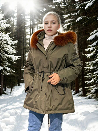 Kadın Su Geçirmez Kapüşonlu Mont - Haki