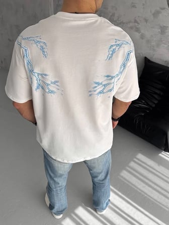 Erkek Yıldırım Şimşek Baskılı T-Shirt Kısa Kol Bisiklet Yaka Tişört - Beyaz