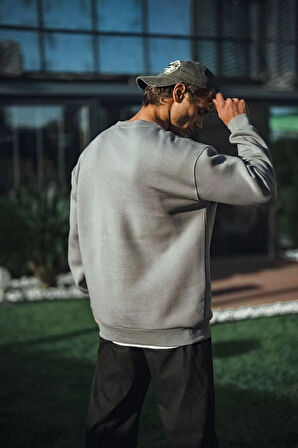 Kışlık Bisiklet Yaka Üç İplik Basic SweatShirt - Boyalı Gri