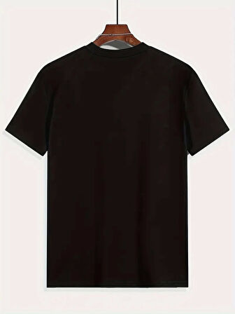 Erkek Vintage Araba Grafik T-Shirt - "Ben Yaşlı Değilim Ben Bir Klasiğim" Esprili Baskı  Nefes Alabilir Kumaş, Günlük Yaz ve Yıl Boyu Giyim için Oversize Kısa Kollu Tişört - Siyah