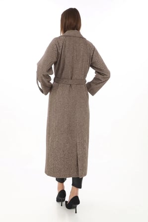 Kadın Uzun Kaşe Kaban Yünlü Dokuma Kaşmir Kruvaze Yaka Kuşaklı Astarlı Tesettür - Vizon