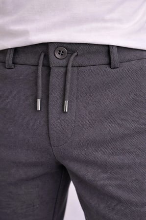 Erkek Diagonel Mikro dokulu Duble Paça Cepli Pantolon, Modern Kesim - Füme