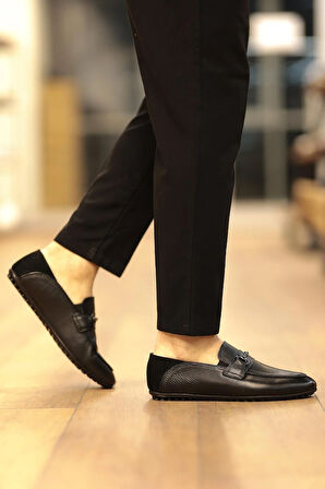 Shoetyle - Siyah Deri Bağcıksız Erkek Günlük Ayakkabı 610-1011