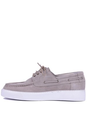 Shoetyle - Hakiki Süet Deri Bej Rengi Günlük Erkek Ayakkabı - 115-K512-1065