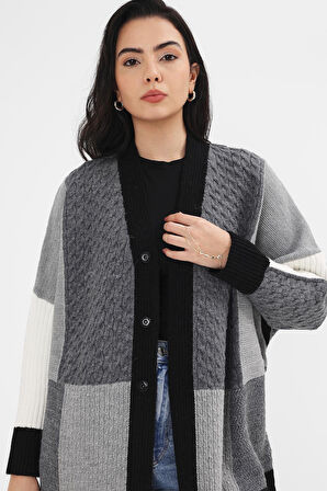 Kadın Siyah Düğmeli V Yaka Uzun Patchwork Desen Triko Hırka