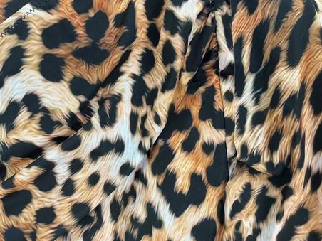 Büyük Beden Leopar Desenli Kalın Askılı Kruvaze Yaka Toparlayıcı Kadın Mayo
