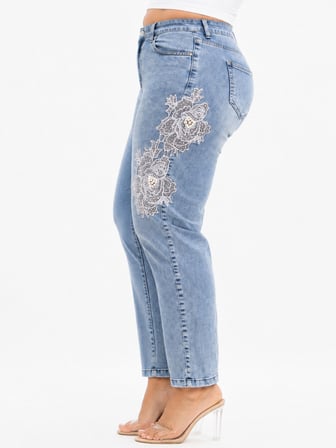 Büyük Beden Yıkamalı Denim Dantel Aplikeli İnci Taş Detaylı Kadın Pantolon