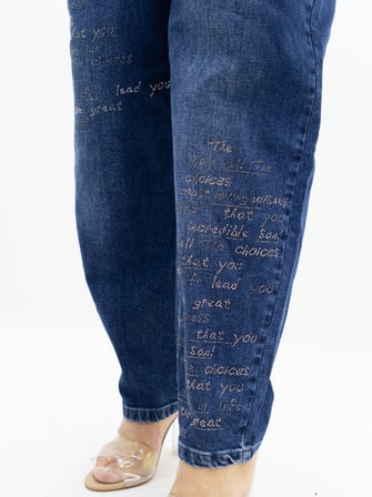 Büyük Beden Yüksek Bel Taş Yazı İşlemeli Beli Lastikli Bağcıklı Denim Kadın Pantolon