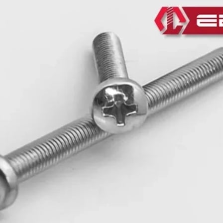 Yuvarlak Yıldız Başlı Ysb Civata M6x25 - 10 Adet