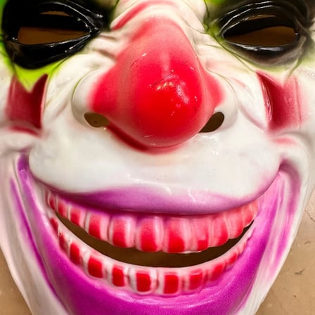 Delirten Gülüş Psikopat Palyaço Temalı Joker Maskesi