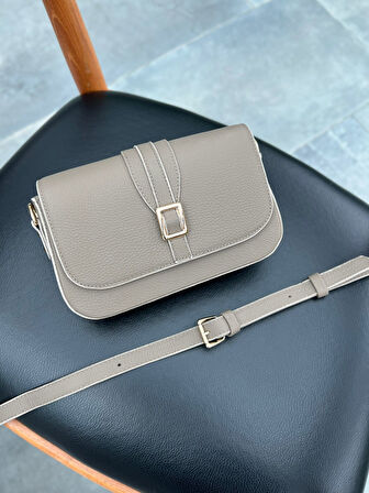 Hakiki Deri Kadın Çanta – Kişiye Özel, İsim Baskılı, Şık ve Kullanışlı | Viola 1524