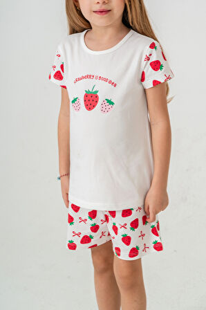 Çilek Baskılı Kız Çocuk Şortlu Takım 50360