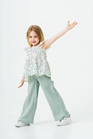 Çiçek Nakışlı Kız Çocuk Müslin Takım 3815