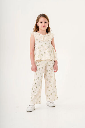 Dantel Yakalı Kız Çocuk Müslin Takım 3831