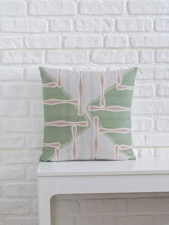 Yeşil Temalı Çok Renkli Baskılı 45x45 Kare Kırlent Kılıfı